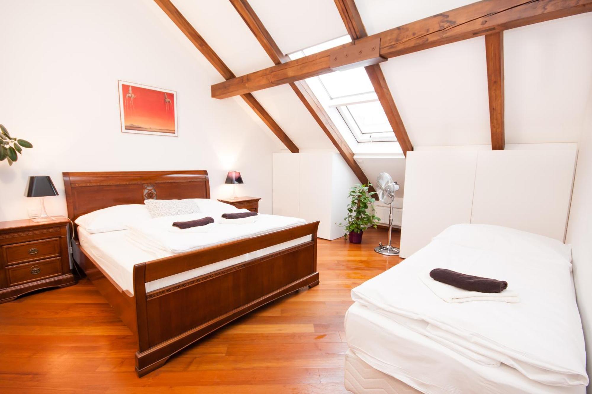 Luxury Loft Apartment Prague Bilik gambar